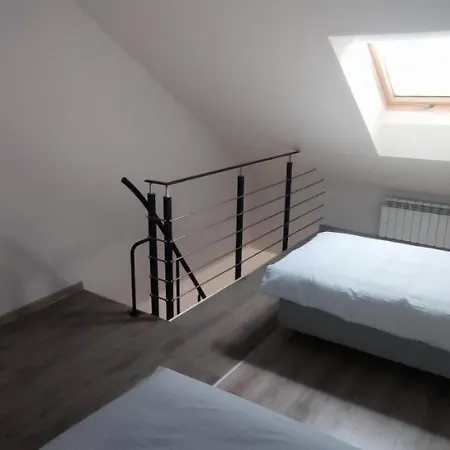 Szymrych Chełmsko Śląskie